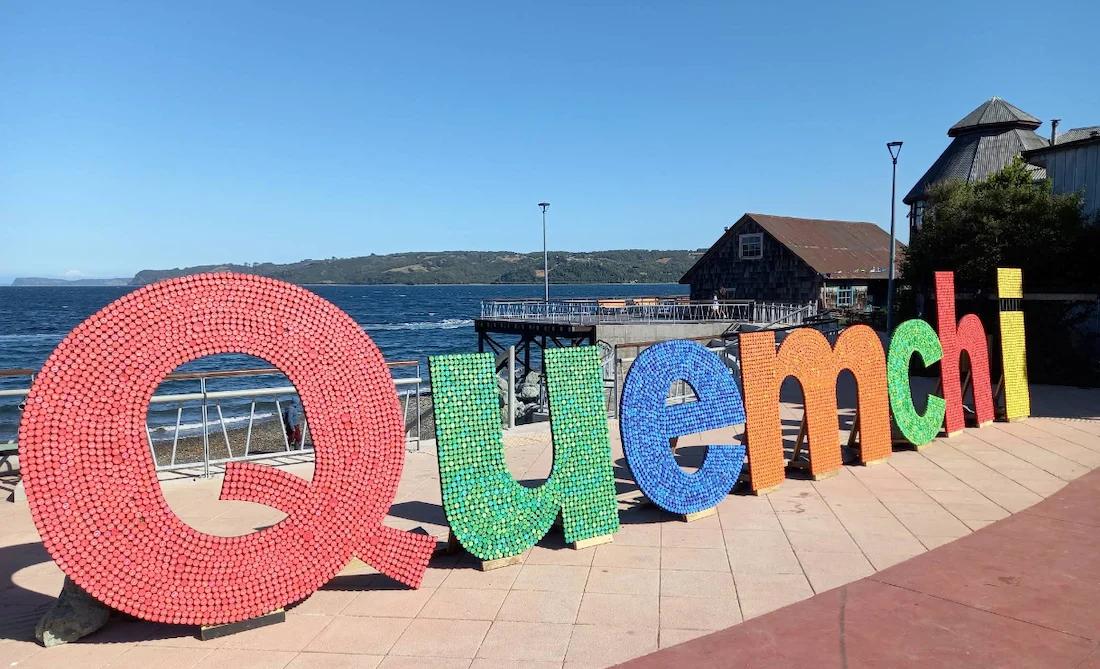 Ruta costera de Chiloé entre Chacao y Dalcahue